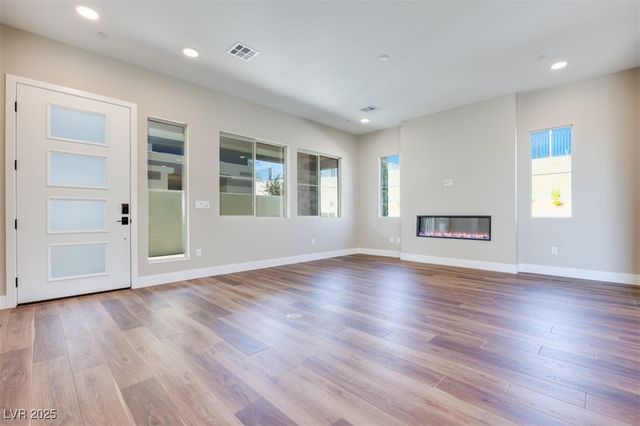 1081 Soaring Sage Avenue, Las Vegas, NV 89138