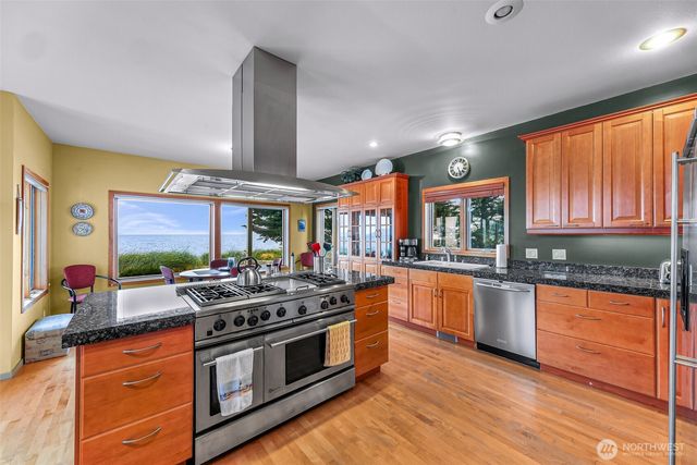4517 Sucia Drive, Ferndale, WA 98248