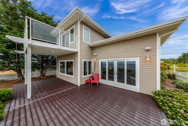 4517 Sucia Drive, Ferndale, WA 98248