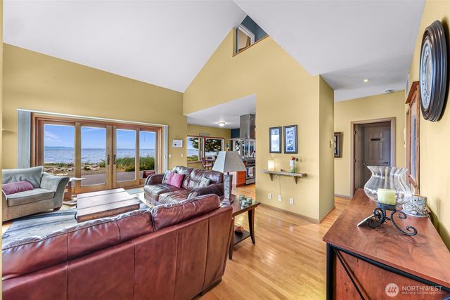 4517 Sucia Drive, Ferndale, WA 98248