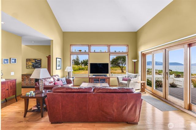 4517 Sucia Drive, Ferndale, WA 98248