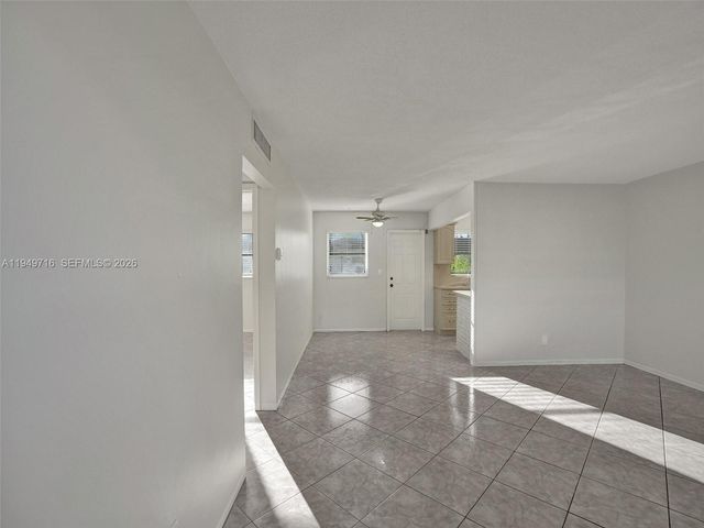 5112 Hollywood Blvd 7, Hollywood, FL 33021