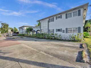 5112 Hollywood Blvd 7, Hollywood, FL 33021