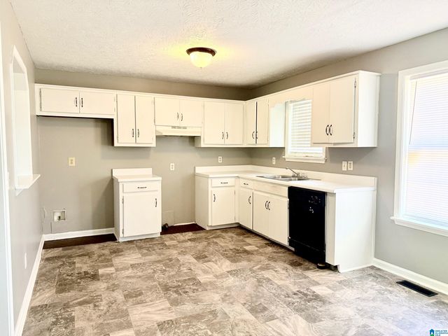 101 EUBANKS AVENUE, Piedmont, AL 36272