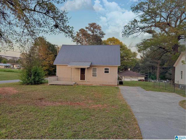 101 EUBANKS AVENUE, Piedmont, AL 36272