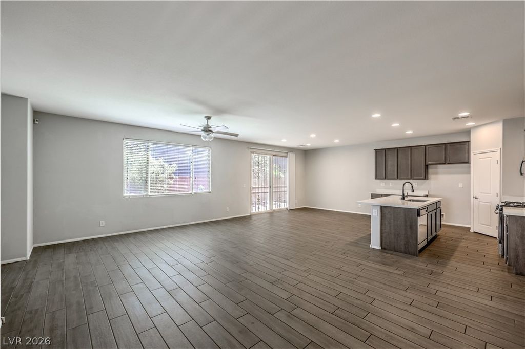 8686 Windy Canyon Street, Las Vegas, NV 89113 — photo 5