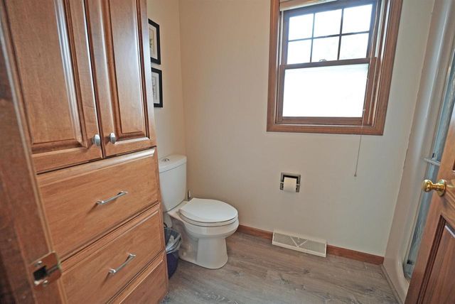 3911 POPPLE COURT, Green Bay, WI 54301