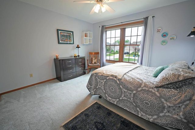 3911 POPPLE COURT, Green Bay, WI 54301