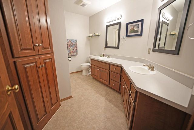 3911 POPPLE COURT, Green Bay, WI 54301