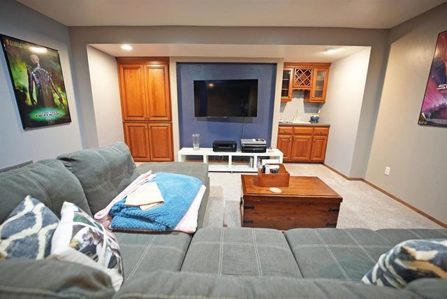 3911 POPPLE COURT, Green Bay, WI 54301