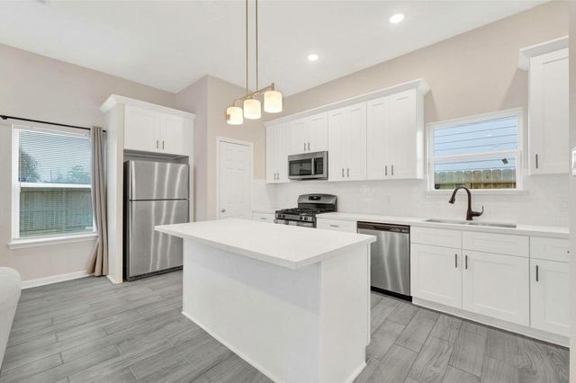 6320 Laura Koppe Road, Houston, TX 77016