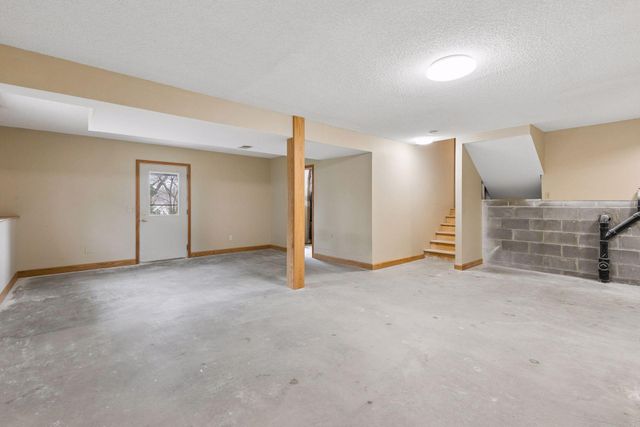 14986 Manitou Road NE, Prior Lake, MN 55372