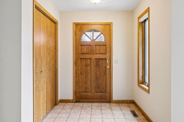 14986 Manitou Road NE, Prior Lake, MN 55372