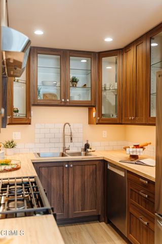 497 S El Molino Avenue 310, Pasadena, CA 91101