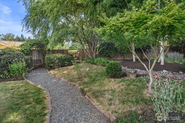 25415 155th Avenue SE, Covington, WA 98042