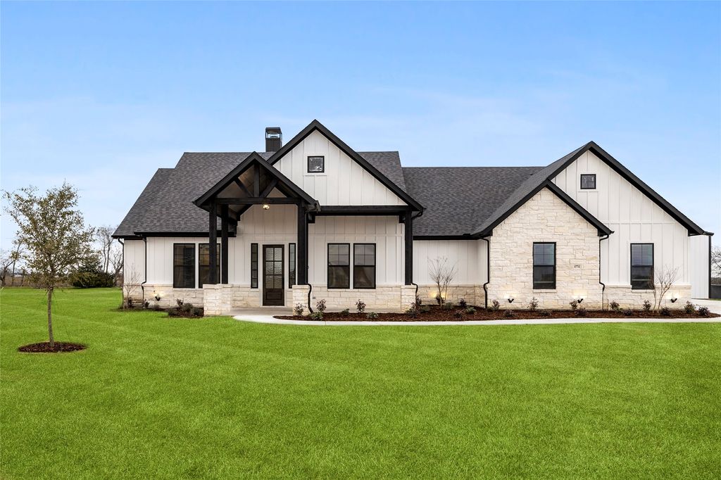 4764 Sasha Way, Caddo Mills, TX 75135