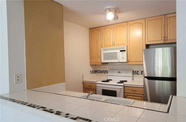 8740 Tuscany, Playa Del Rey, CA 90293