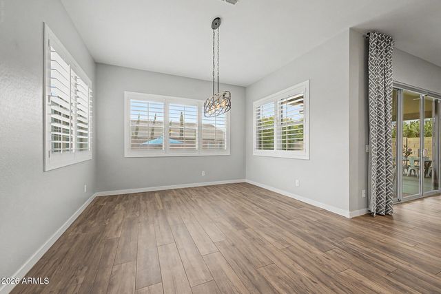 9349 W LOUISE Drive, Peoria, AZ 85383