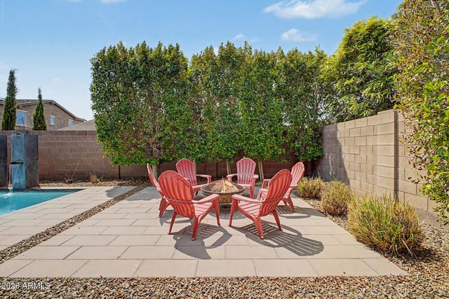 9349 W LOUISE Drive, Peoria, AZ 85383
