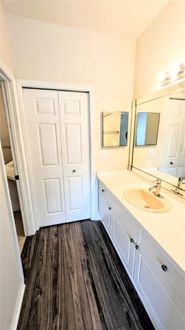 5174 NORTHRIDGE ROAD 102, Sarasota, FL 34238