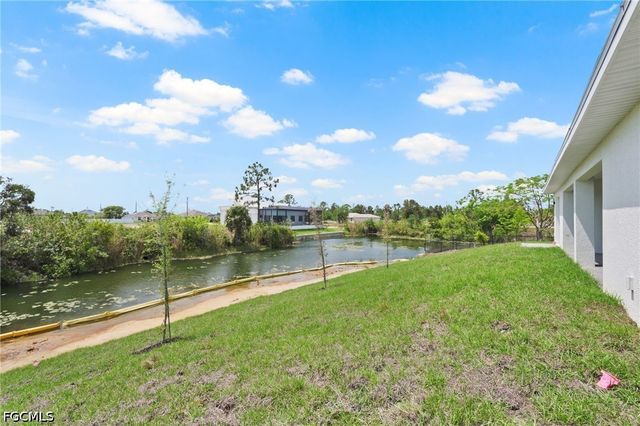 4446 Connection AVE, Cape Coral, FL 33909