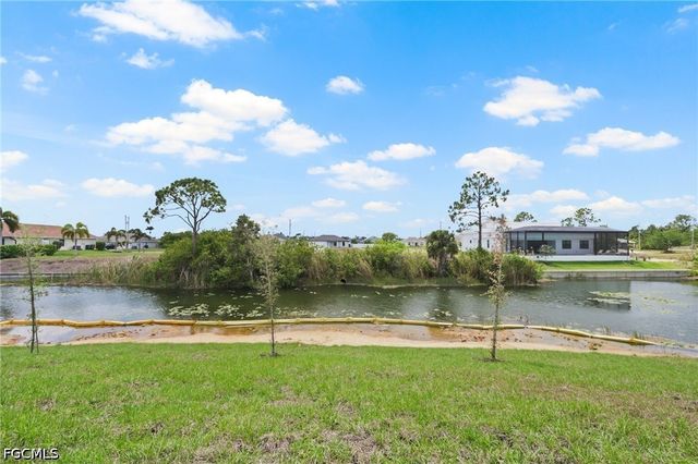 4446 Connection AVE, Cape Coral, FL 33909