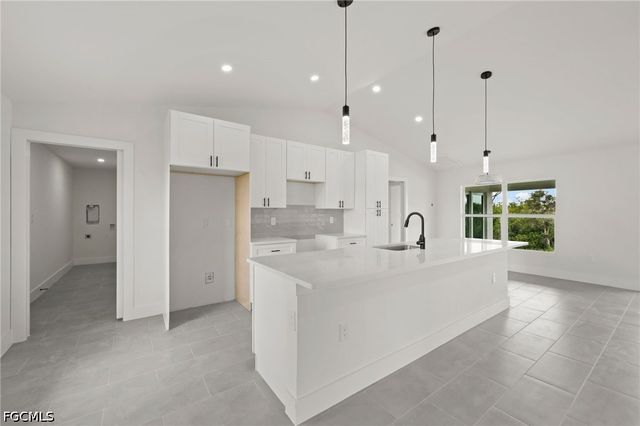 4446 Connection AVE, Cape Coral, FL 33909