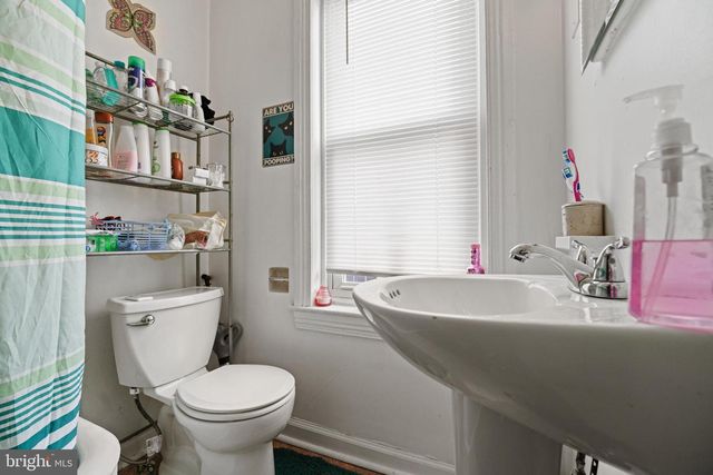 18 PENN ST, Pottstown, PA 19464