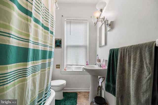 18 PENN ST, Pottstown, PA 19464