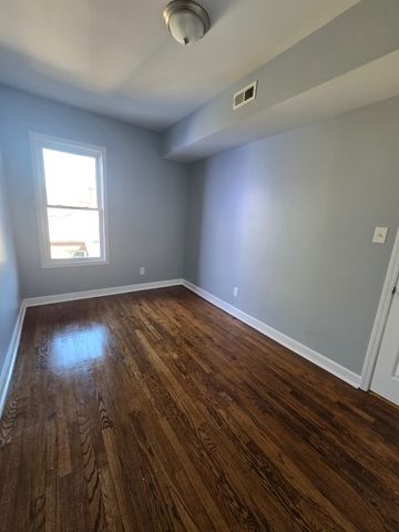 7443 S Dante Avenue, Chicago, IL 60619