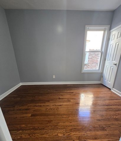 7443 S Dante Avenue, Chicago, IL 60619