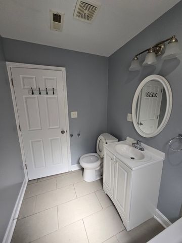 7443 S Dante Avenue, Chicago, IL 60619