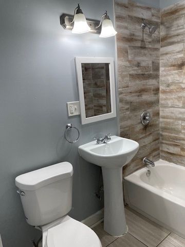 7443 S Dante Avenue, Chicago, IL 60619