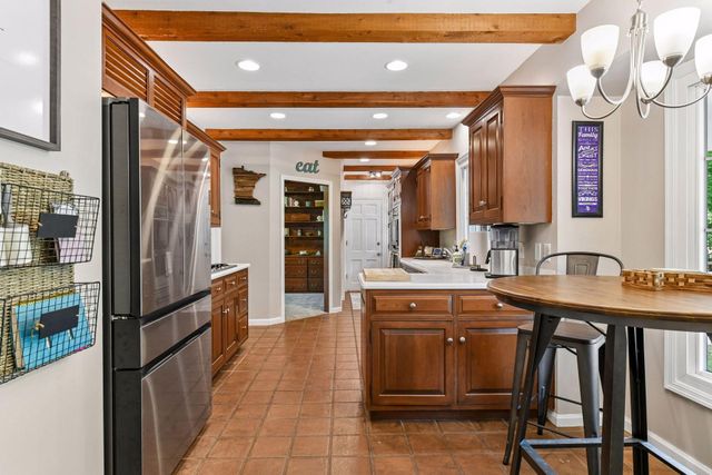 16805 Linden Drive, Minnetonka, MN 55345