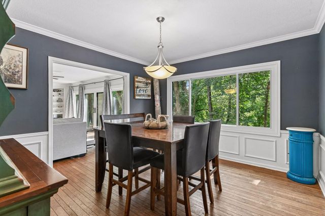 16805 Linden Drive, Minnetonka, MN 55345