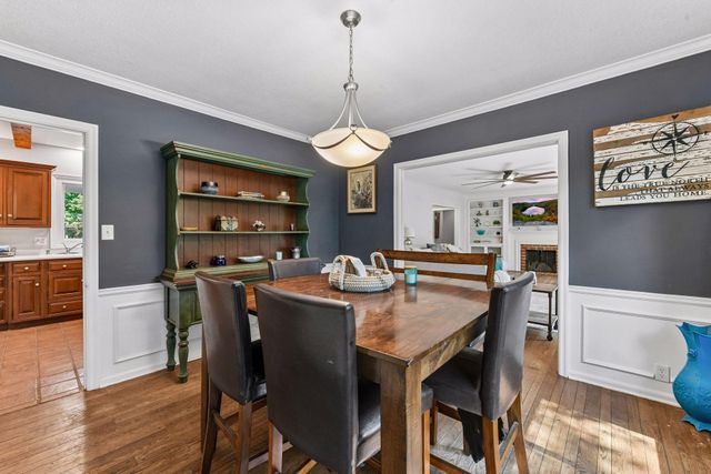 16805 Linden Drive, Minnetonka, MN 55345