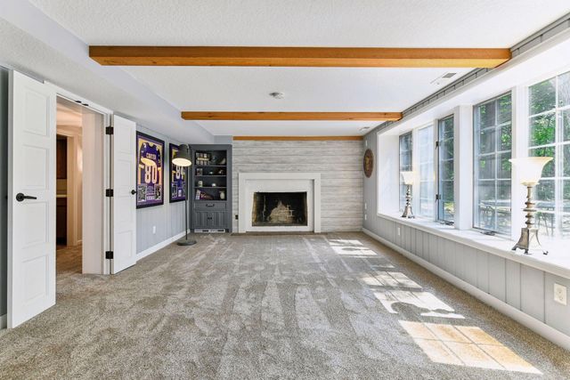 16805 Linden Drive, Minnetonka, MN 55345