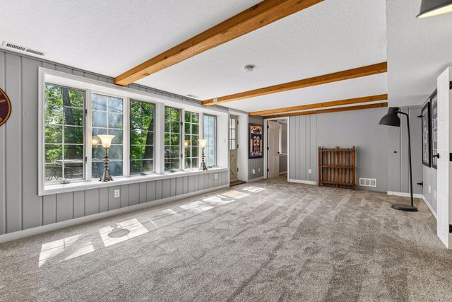 16805 Linden Drive, Minnetonka, MN 55345