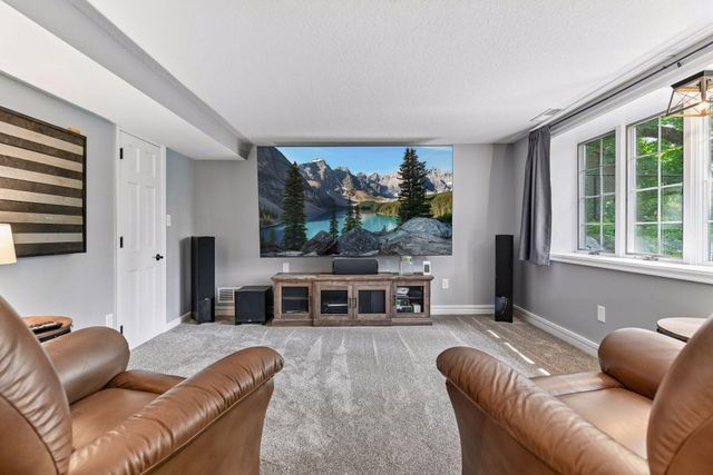 16805 Linden Drive, Minnetonka, MN 55345
