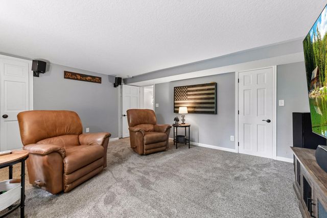 16805 Linden Drive, Minnetonka, MN 55345