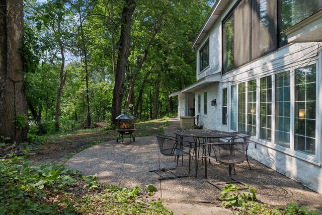 16805 Linden Drive, Minnetonka, MN 55345