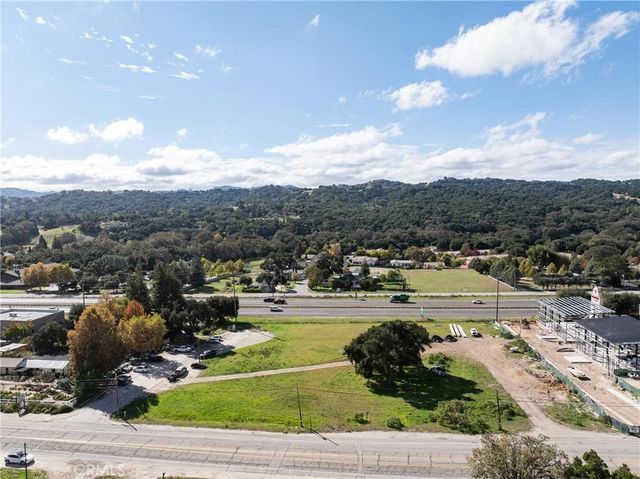 2450 & 2470 El Camino Real, Atascadero, CA 93422