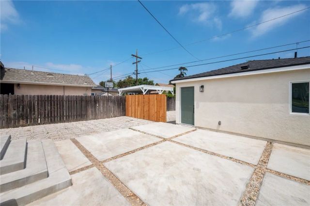 745 W 106th Street, Los Angeles, CA 90044