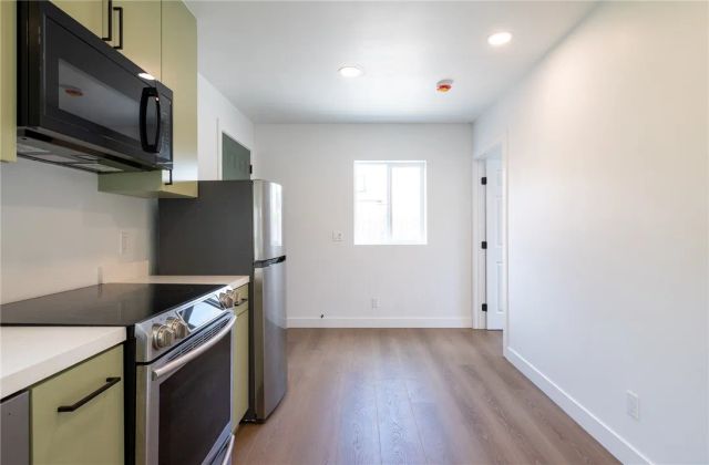 745 W 106th Street, Los Angeles, CA 90044