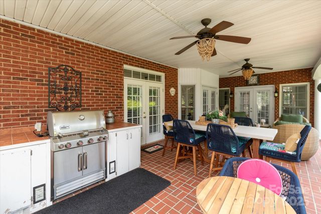 3003 Wedge Court, Matthews, NC 28104