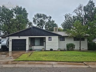 18 Dundee Lane, Pueblo, CO 81001