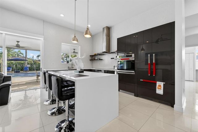 16422 SW 281st St, Homestead, FL 33033