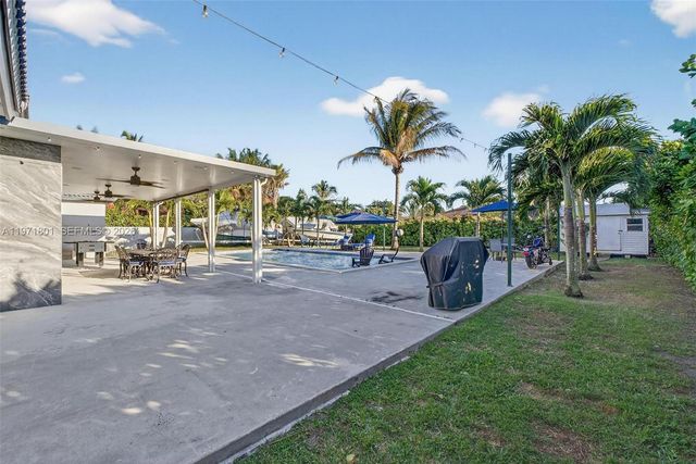 16422 SW 281st St, Homestead, FL 33033