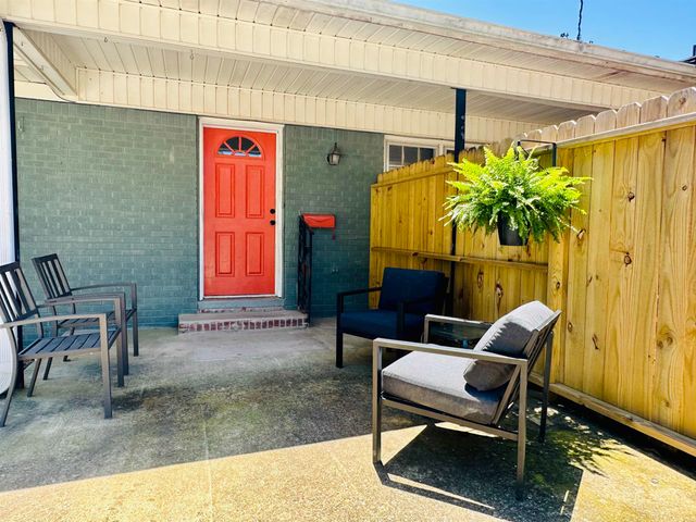 159 HILLHURST DR, Selmer, TN 38375