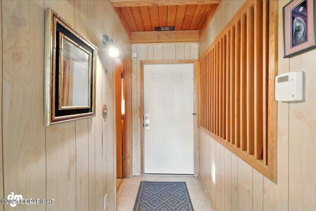 8266 S Big Lake Road, Big Lake, AK 99652